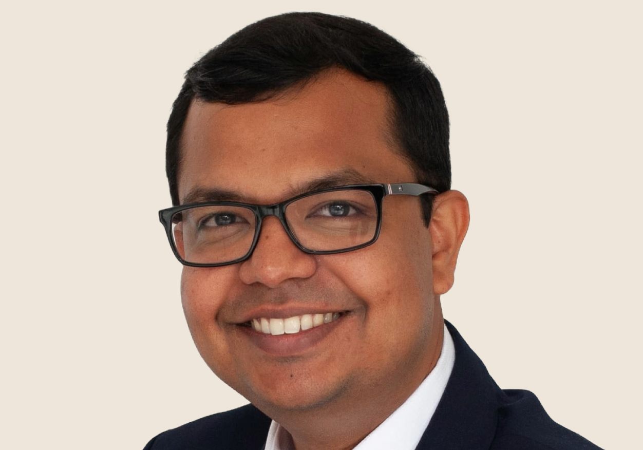 Dr. Tanumay Raychaudhury